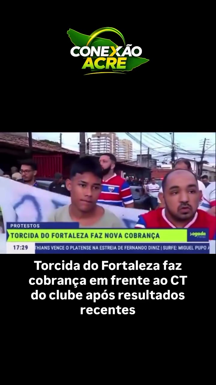 Torcida do Fortaleza faz cobrança em frente ao CT do clube após resultados recentes